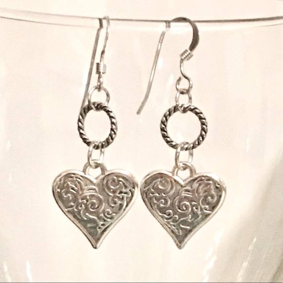 Silver heart earrings - Picture 2 of 2